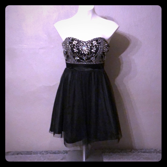 Deb Dresses & Skirts - Formal Gown